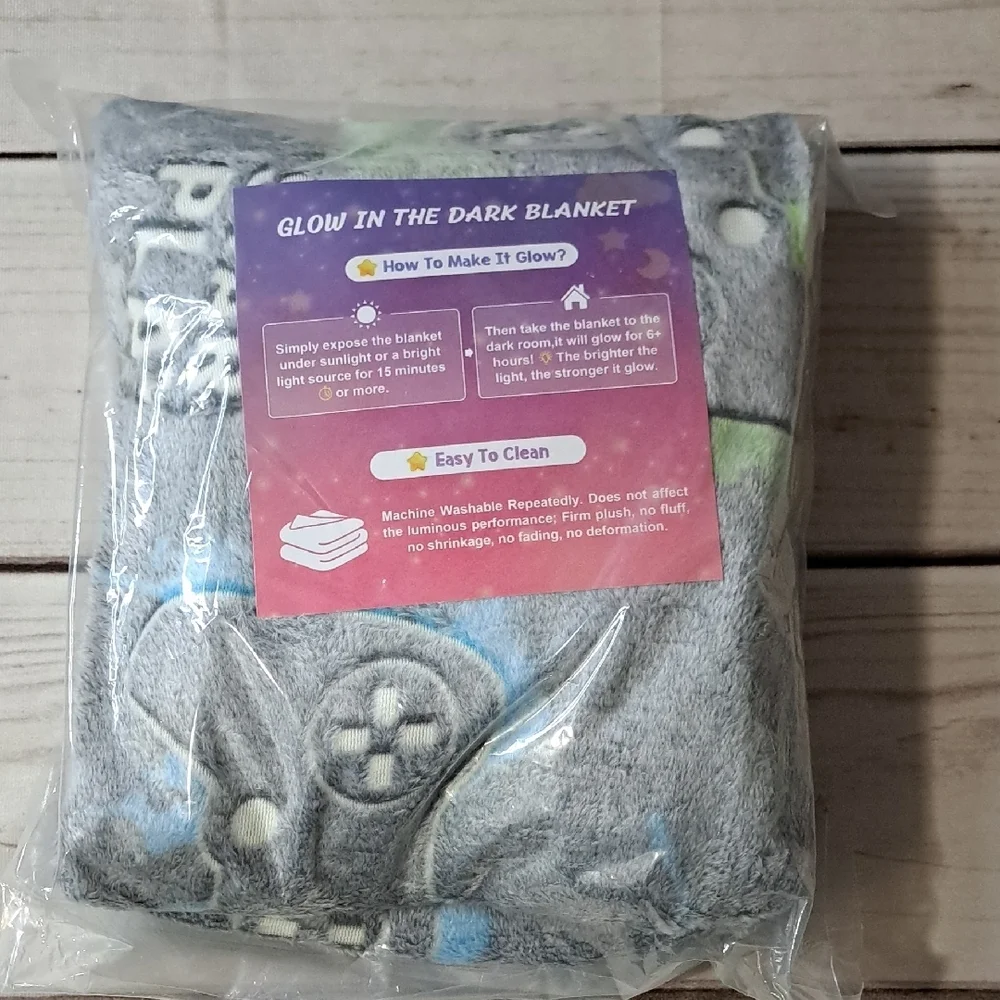 Glow in the Dark Blanket Gamer Design